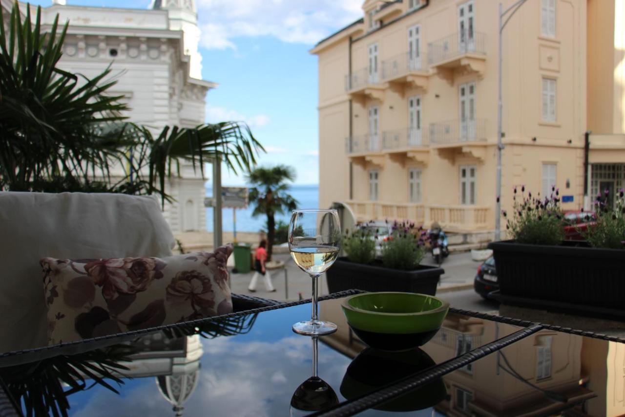 Superior Seaview Apartment Opatija Exterior photo